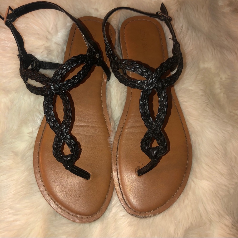Women’s Black Sandals